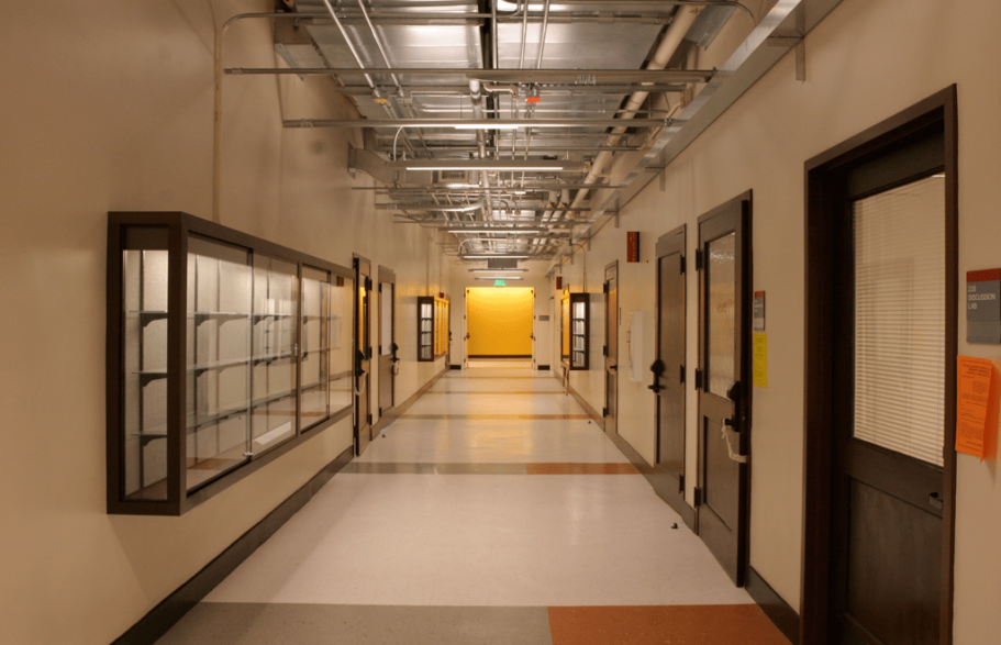 le-conte-interior-hallway3