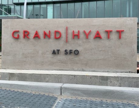 sfo-hyatt-front-sign